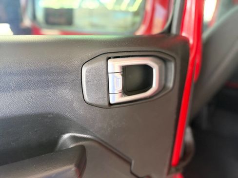 Used 2020 Jeep Wrangler Unlimited Sport S image 30