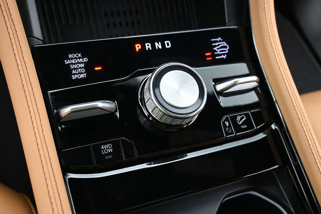 Used 2026 Jeep Grand Cherokee Summit w/ Adv Protech Group IV AWD/4WD image 12