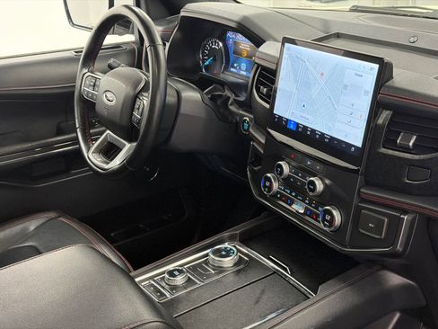 Used 2022 Ford Expedition Max Limited AWD/4WD image 12