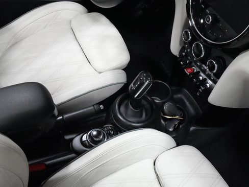 Used 2023 MINI Cooper S image 5