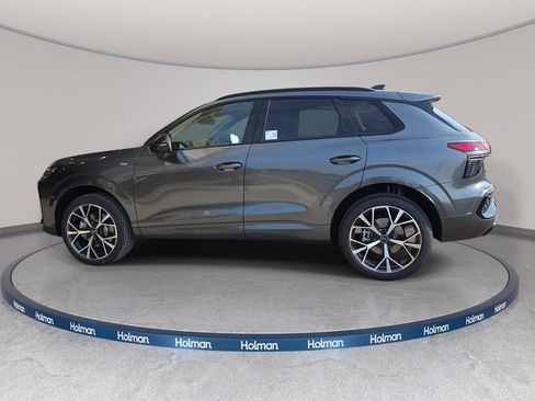 New 2026 Audi Q3 quattro 2.0T AWD/4WD image 8