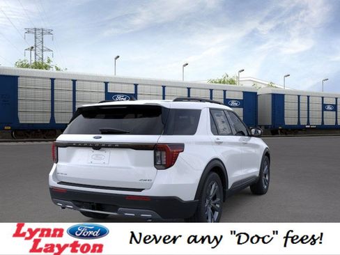New 2026 Ford Explorer Active image 8