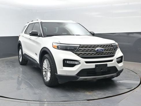 Certified 2023 Ford Explorer King Ranch w/ Technology Package AWD/4WD image 2