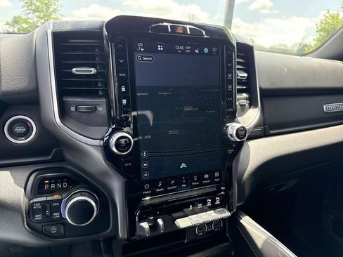 Used 2024 RAM 1500 Big Horn AWD/4WD image 29