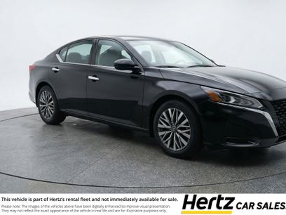 Used 2025 Nissan Altima 2.5 SV