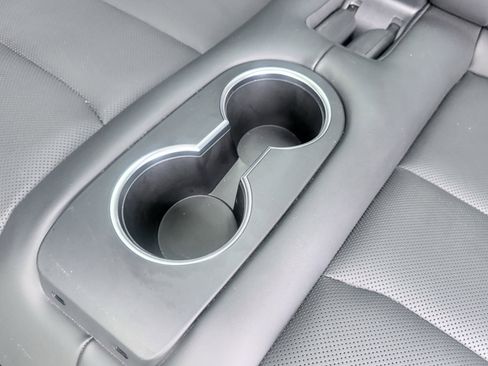 Used 2023 Tesla Model X Plaid image 47