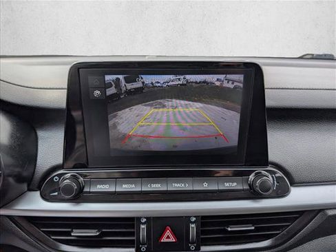 Used 2023 Kia Forte LXS w/ LXS Technology Package image 14