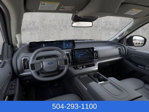 New 2026 Ford Expedition Active RWD image 11