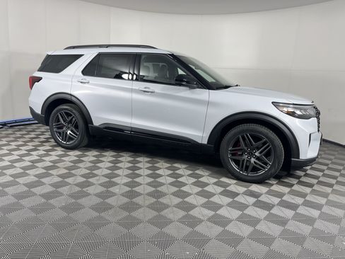 New 2026 Ford Explorer ST w/ Sun And Sound Package AWD/4WD image 6