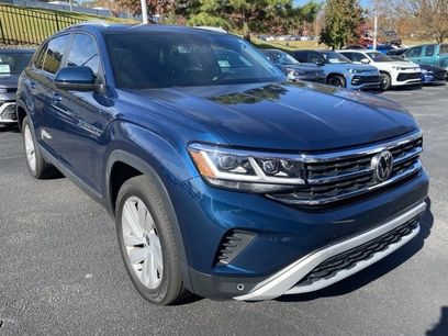Certified 2022 Volkswagen Atlas Cross Sport SE w/ Panoramic Sunroof Package