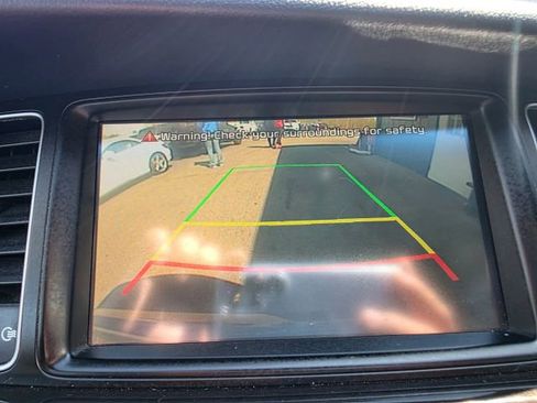 Used 2014 Kia Cadenza Premium image 17