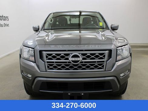 Used 2024 Nissan Frontier SV w/ SV Convenience Package image 6