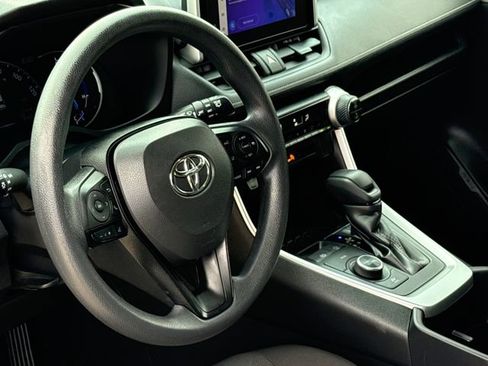 Used 2023 Toyota RAV4 XLE w/ Convenience Package AWD/4WD image 18