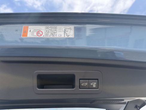Used 2026 Toyota 4Runner Limited AWD/4WD image 22