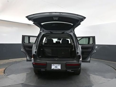 Used 2026 Hyundai Santa Fe SE image 36