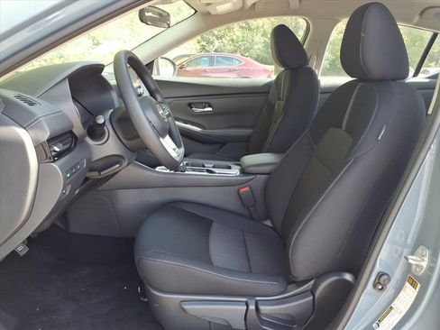 New 2025 Nissan Sentra SV image 10
