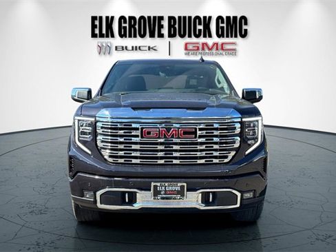 New 2026 GMC Sierra 1500 Denali w/ Denali Reserve Package image 9
