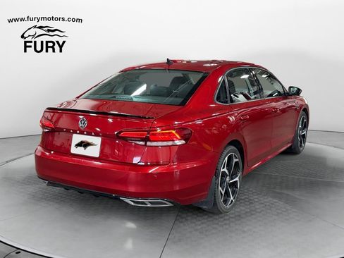 Used 2020 Volkswagen Passat 2.0T R-Line FWD image 3