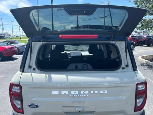 Used 2025 Ford Bronco Sport Outer Banks w/ Outer Banks Tech Package+ AWD/4WD image 23