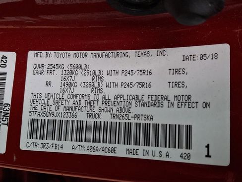 Certified 2018 Toyota Tacoma SR w/ SR Convenience Package image 26