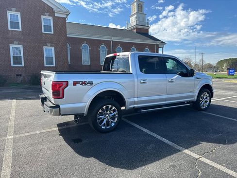 Used 2017 Ford F150 Lariat w/ Equipment Group 502A Luxury image 6