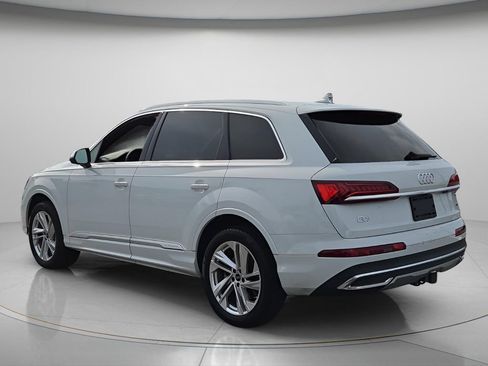 Used 2023 Audi Q7 2.0T Premium w/ Towing Package AWD/4WD image 6