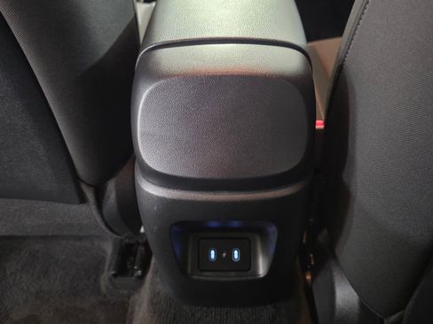 Certified 2025 Hyundai Elantra Sport FWD image 16