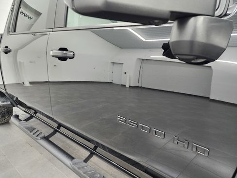 Used 2025 Chevrolet Silverado 2500 LT w/ Trail Boss Package image 26