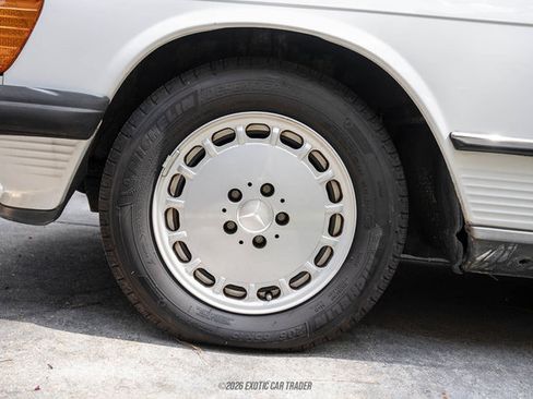 Used 1988 Mercedes-Benz 560 SL image 78