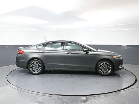Used 2018 Ford Fusion Titanium AWD/4WD image 4
