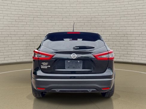 Used 2021 Nissan Rogue Sport S FWD image 6