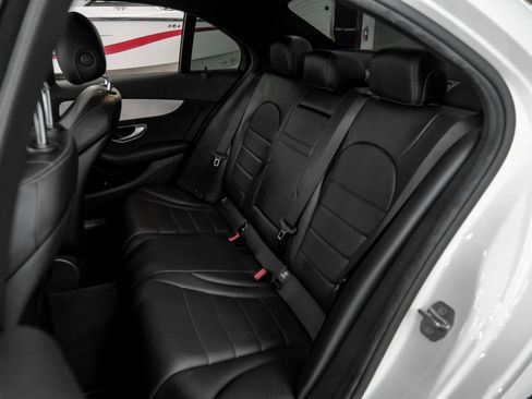 Used 2018 Mercedes-Benz C 300 Sedan image 37