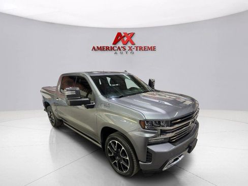 Used 2021 Chevrolet Silverado 1500 High Country w/ Technology Package image 8
