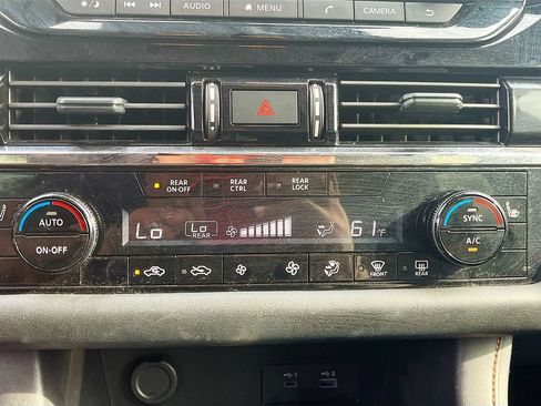 Used 2024 Nissan Pathfinder Rock Creek AWD/4WD image 15