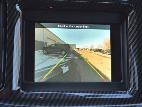 Used 2022 Dodge Challenger R/T image 31