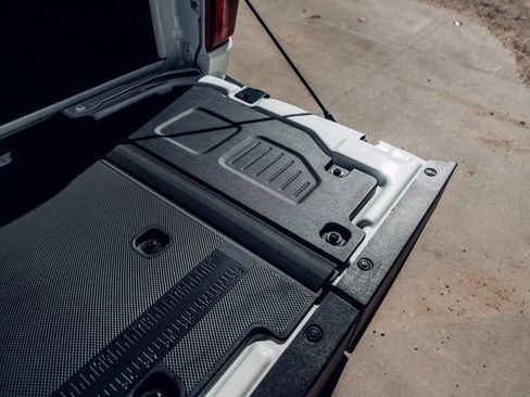 New 2025 Ford F150 Lariat w/ Equipment Group 502A High image 18