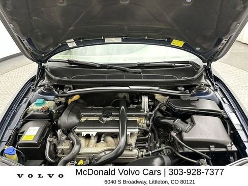 Used 2004 Volvo S80 2.5T AWD/4WD image 24