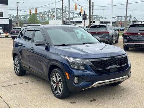 Used 2023 Kia Seltos SX AWD/4WD image 7