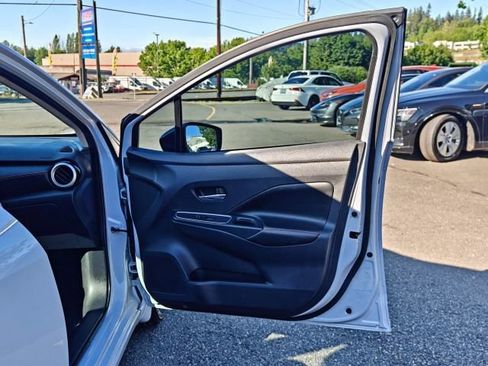 Used 2024 Nissan Versa SR w/ Trunk Package FWD image 24