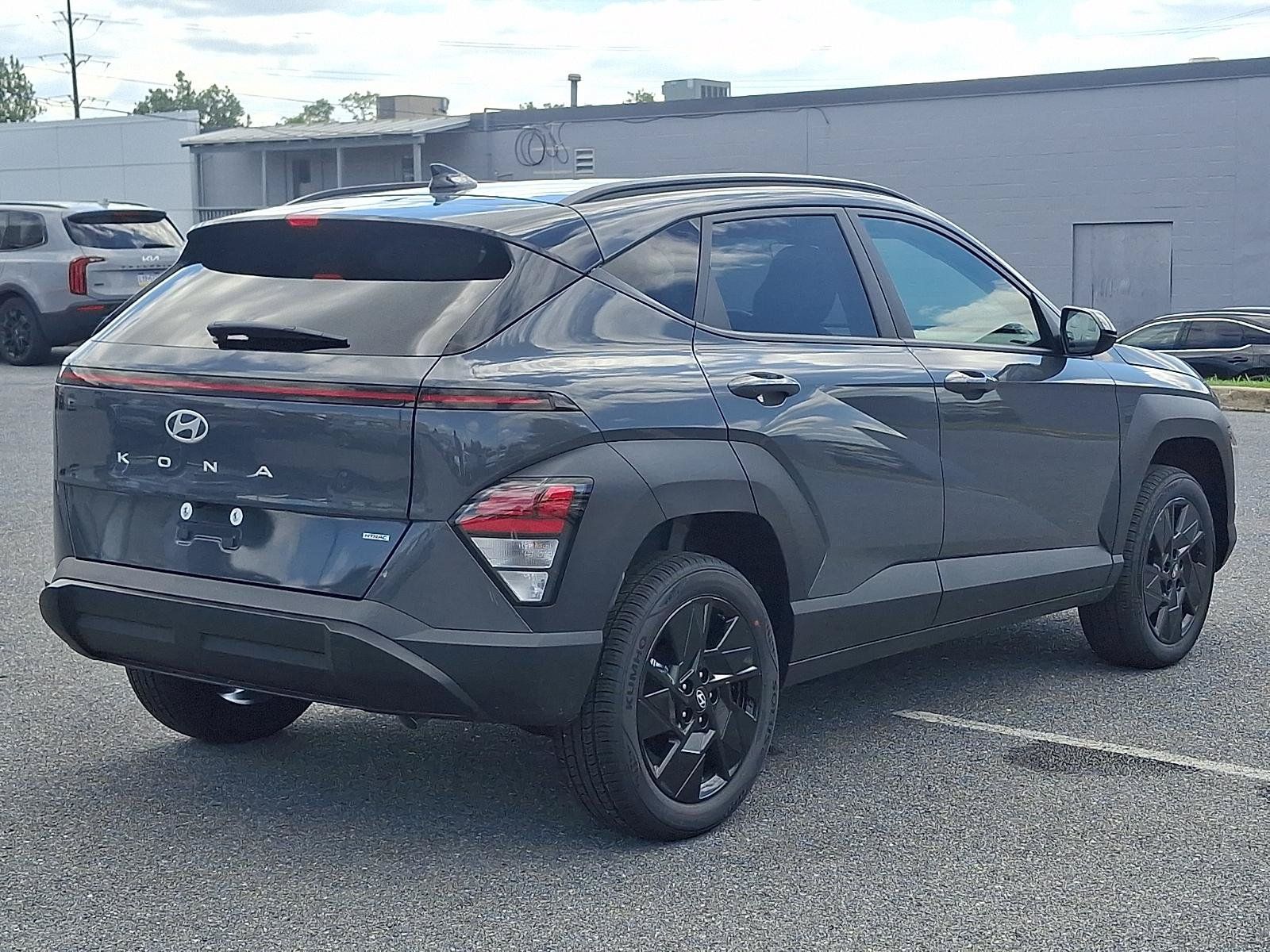 New 2027 Hyundai Kona SEL Sport AWD/4WD image 3