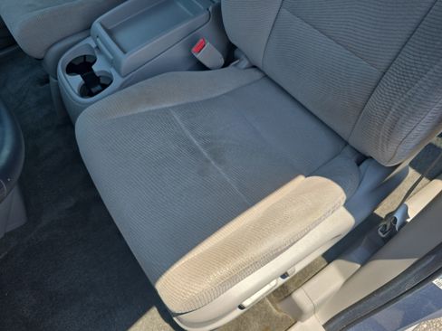 Used 2011 Honda Odyssey EX image 16