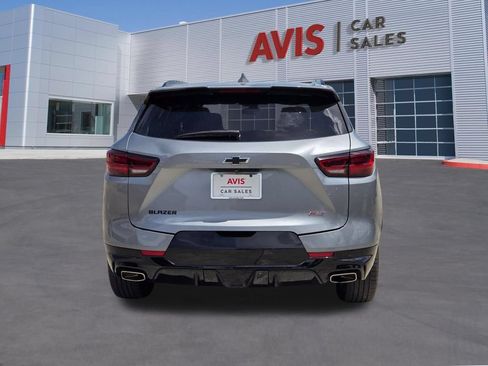 Used 2025 Chevrolet Blazer RS FWD image 7
