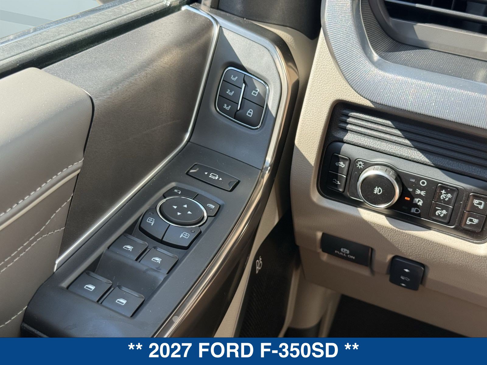 New 2027 Ford F350 Platinum w/ Platinum Plus Package AWD/4WD image 28