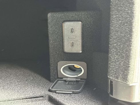 New 2026 Lincoln Navigator L Reserve AWD/4WD image 23
