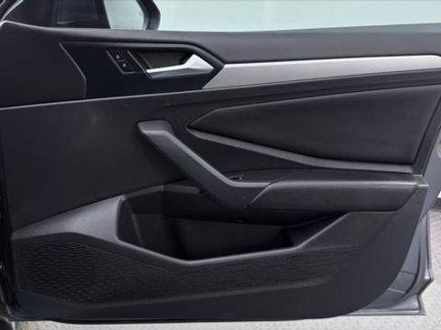 Used 2019 Volkswagen Jetta S FWD image 21