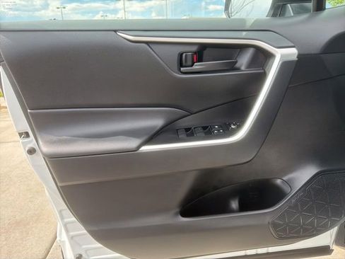 Used 2024 Toyota RAV4 LE AWD/4WD image 12