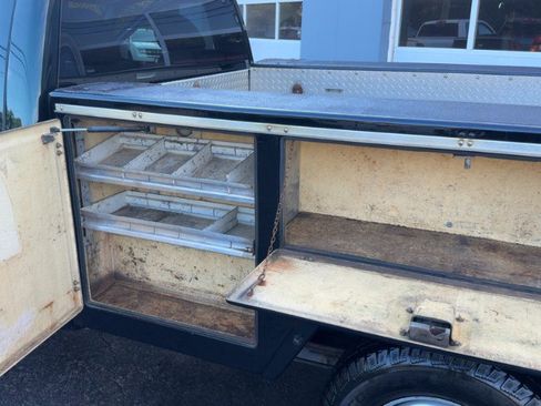 Used 2016 Ford F250 XL RWD image 11
