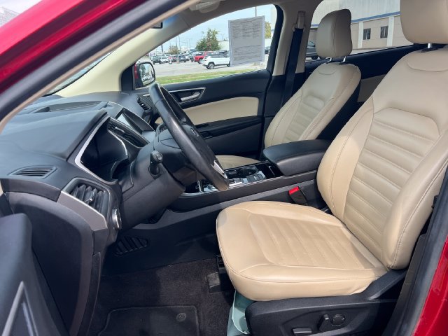 Used 2020 Ford Edge SEL w/ Convenience Package FWD image 30