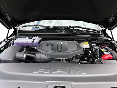 New 2025 RAM 1500 Classic Warlock image 28