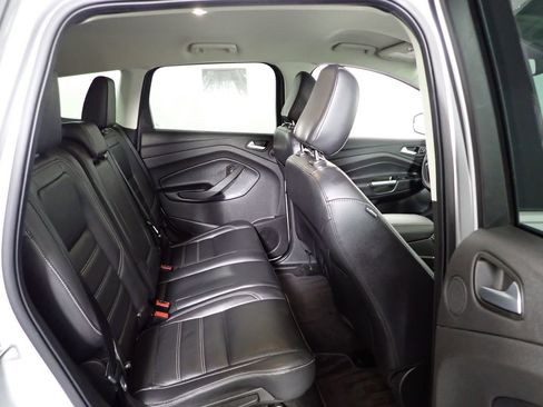 Used 2019 Ford Escape Titanium AWD/4WD image 42